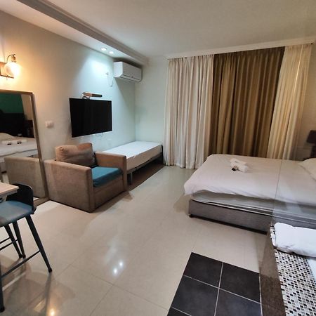 Marina Beach Hotel テル・アビブ エクステリア 写真