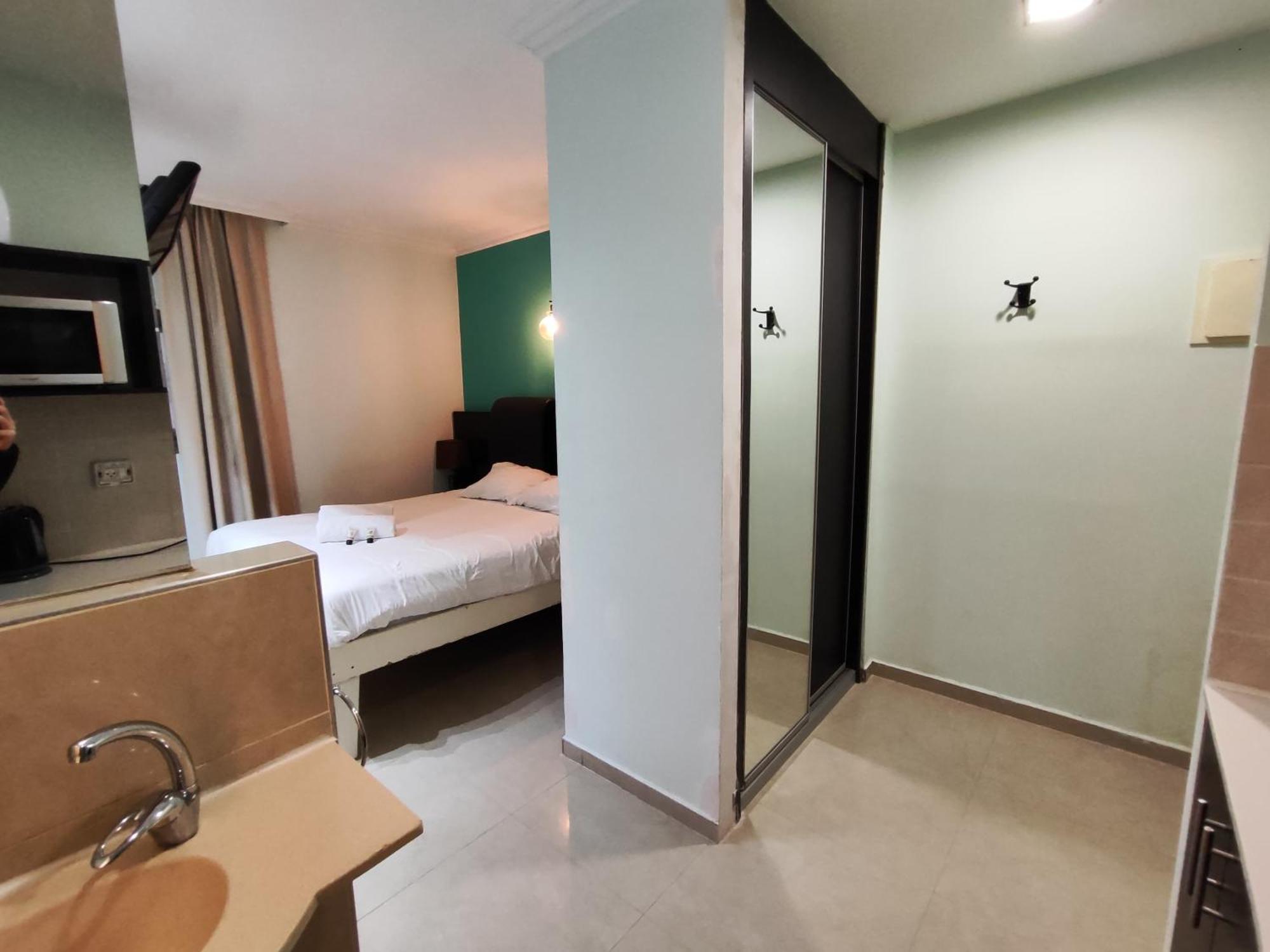 Marina Beach Hotel テル・アビブ エクステリア 写真