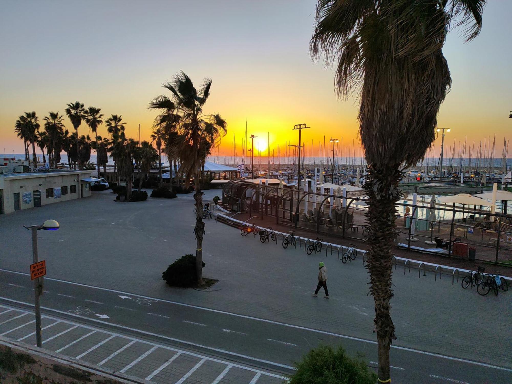 Marina Beach Hotel テル・アビブ エクステリア 写真
