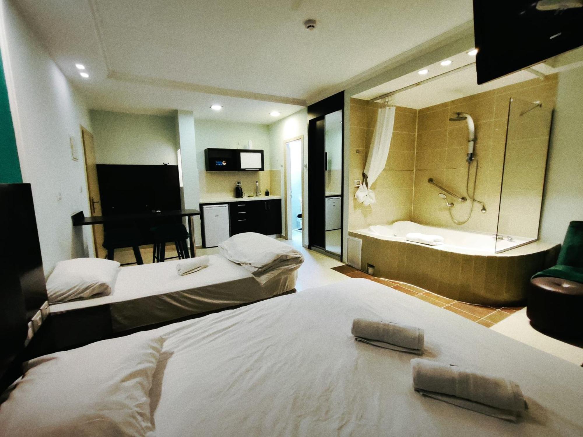 Marina Beach Hotel テル・アビブ エクステリア 写真