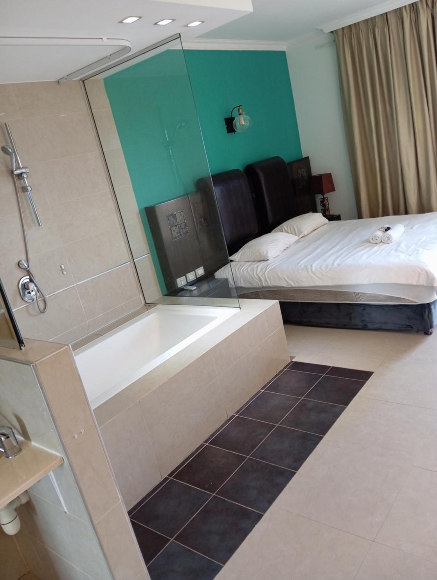 Marina Beach Hotel テル・アビブ エクステリア 写真