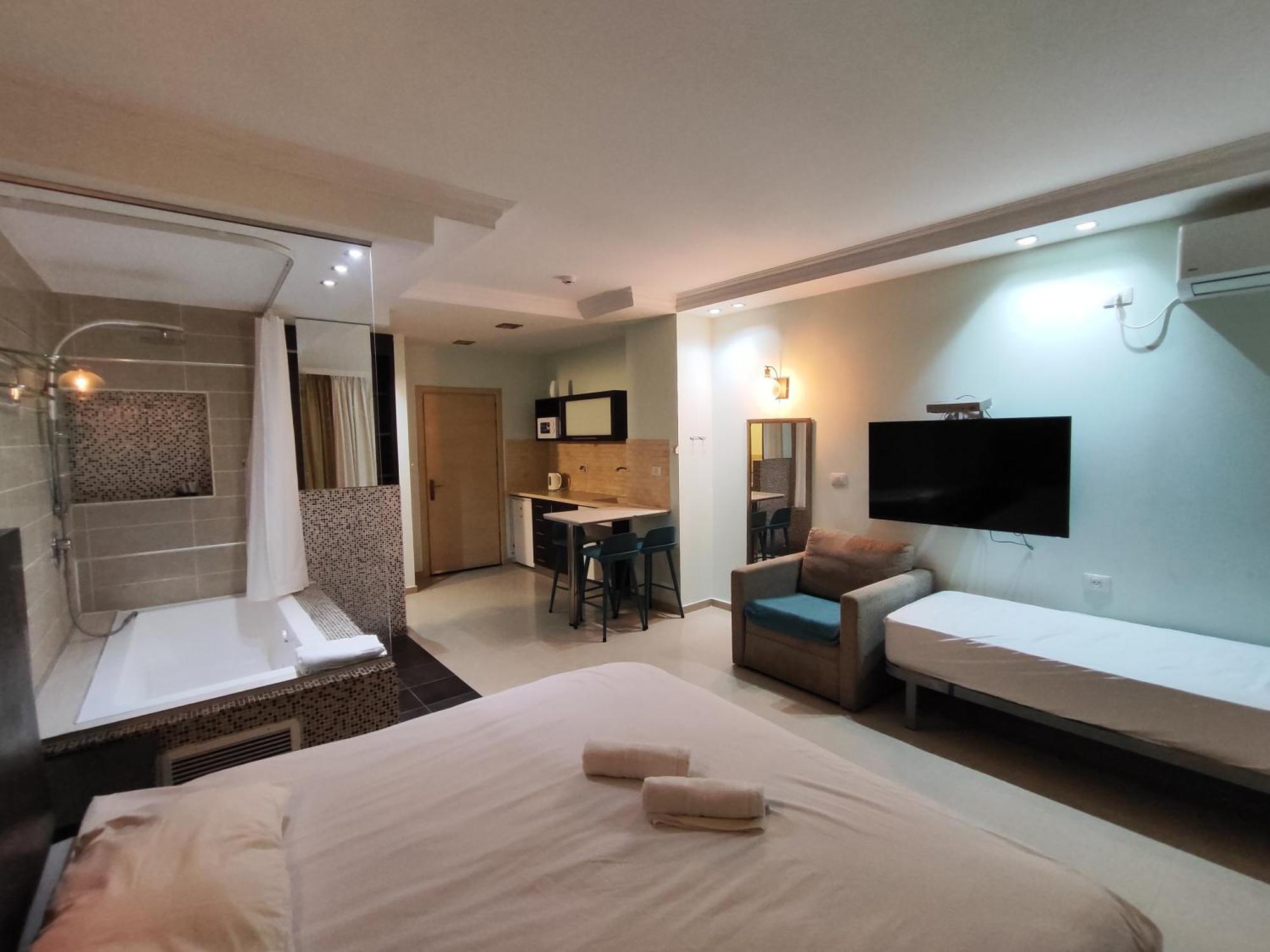 Marina Beach Hotel テル・アビブ エクステリア 写真